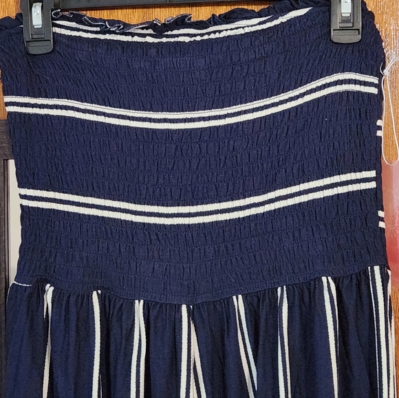 NWT size L halter jumpsuit/romper - Picture 2 of 6